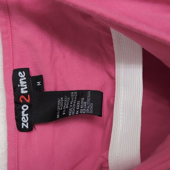 Zero 2 Nine Bright Pink Maternity Tank Built-In Bra Size Medium - Picture 3 of 6